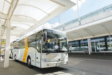 Autobus espresso per l’aeroporto Lufthansa da e per il centro di Monaco